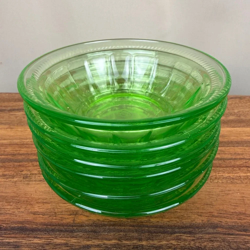 Federal Glass Colonial Fluted Rope Green Uranium Glass Bowls Depression Set (6)